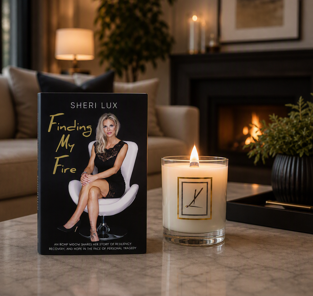 Memoir & 10 oz Signature Candle